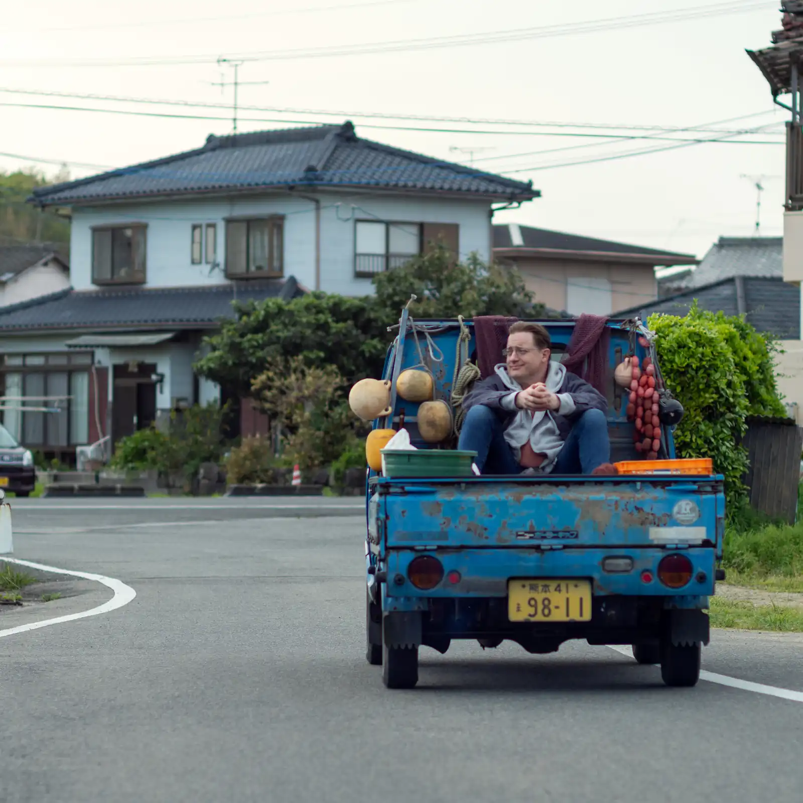 Brendan Fraser en Rental Family. Foto James Lisle. Copyright Searlight Pictures