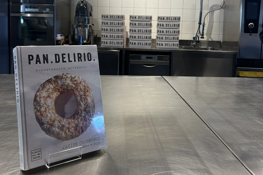 Pan Delirio publica su primer libro