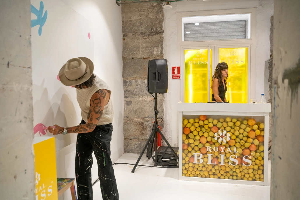 Nicolas Villamizar en Espacio AMÉN para Royal Bliss
