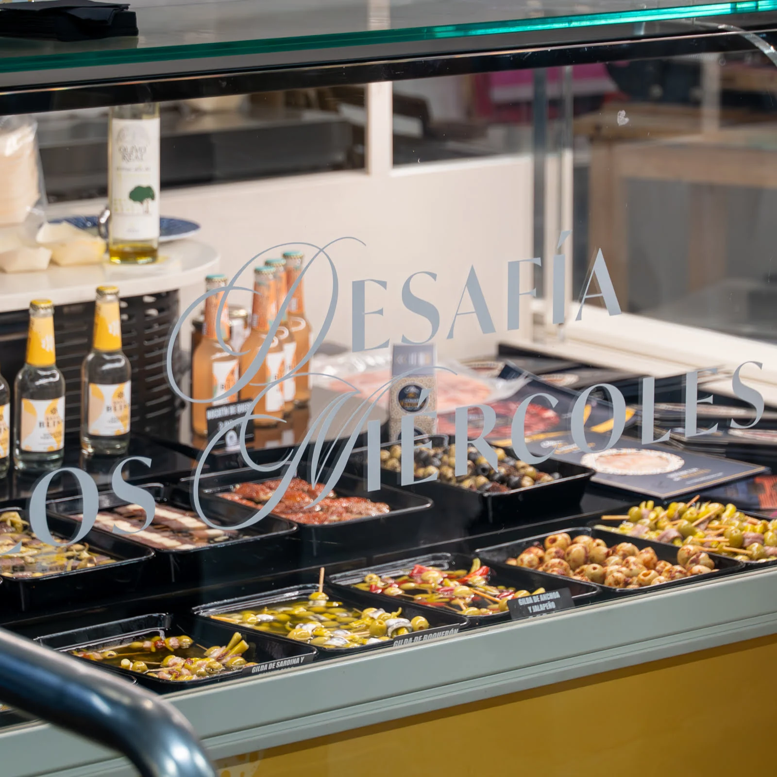 Desafia los miércoles con Royal Bliss en el Mercado de Vallehermoso