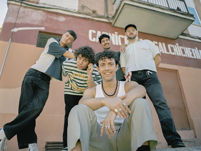 Sobrezero publica su album debut