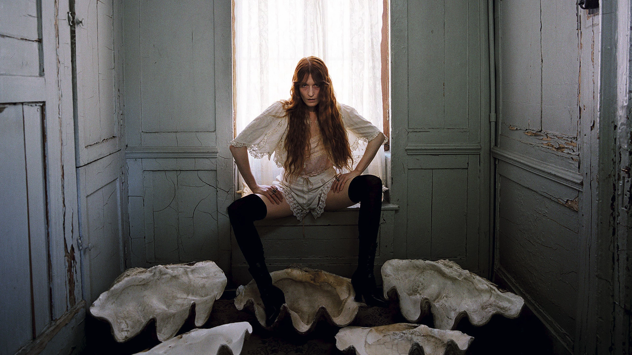 Florence-The-Machine-©-Autumn-De-Wilde