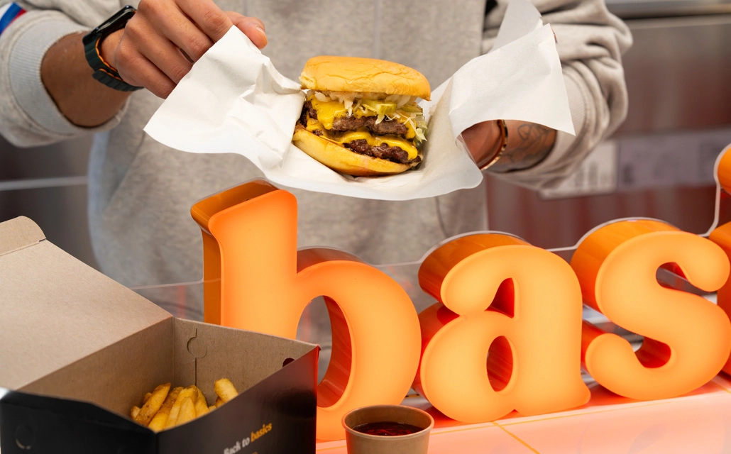 Las hamburguesas de Manteca entre los restaurantes del Bernabeu Market