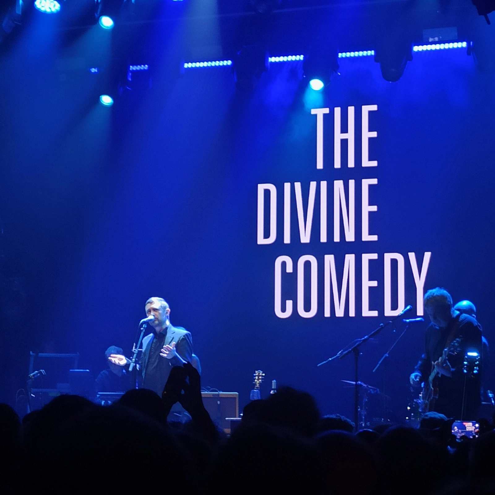 Crítica de The Divine Comedy en el Teatro Eslava de Madrid