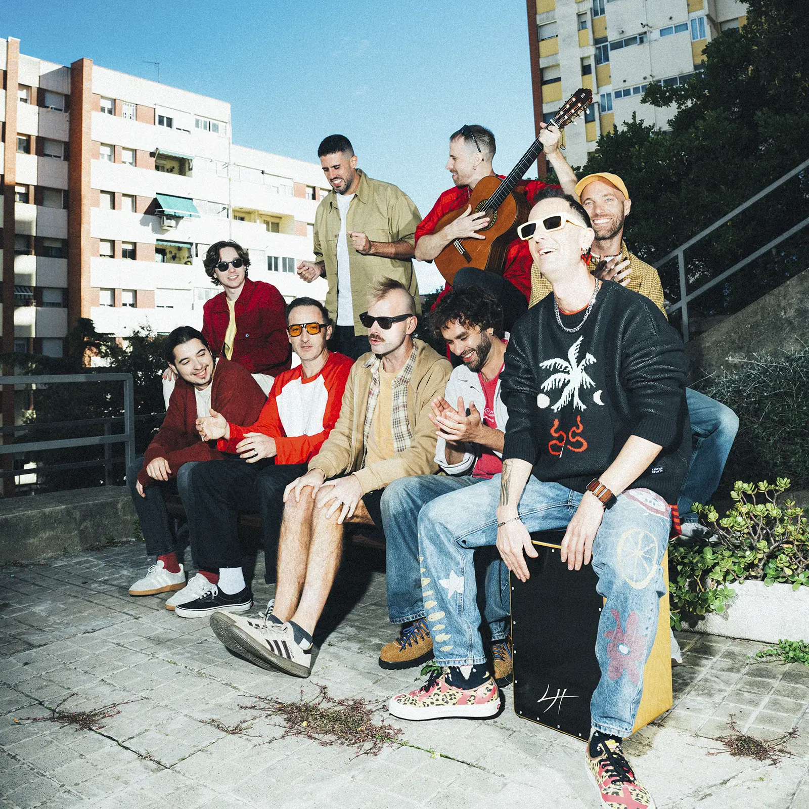 La Pegatina Fuegos del Barrio